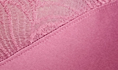 Glamorise Magiclift Natural Shape Wire-free Support Bra In Red Violet
