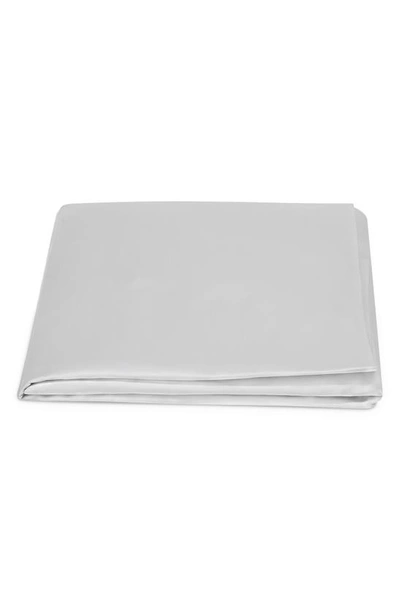 Shop Matouk Talita 615 Thread Count Cotton Sateen Fitted Sheet In Silver