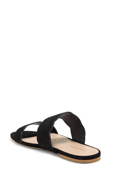 Stuart Weitzman Santorini Scallop Slide Sandal In Black