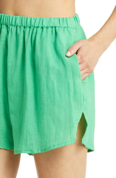 Shop Vitamin A Tallows Linen Cover-up Shorts In Ecolinen Spearmint