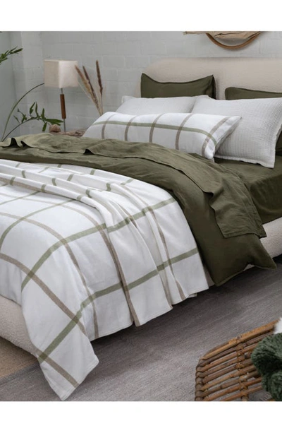 Pom Pom At Home Copenhagen Plaid Blanket In White/olive