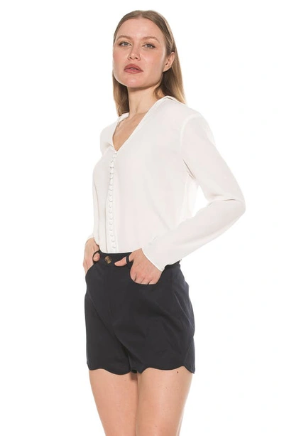 Alexia Admor Lori Long Sleeve Blouse In Ivory