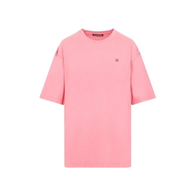 Shop Acne Studios Face Patch Crewneck T-shirt In Fuxia