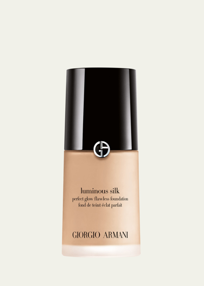 Shop Armani Beauty Luminous Silk Perfect Glow Flawless Oil-free Foundation In 3.5 Ligt-med/oliv