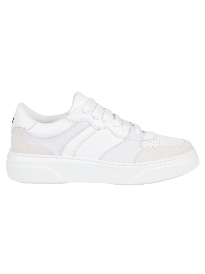 Shop Dsquared2 Bumper Low Top Sneakers In Bianco/grigio Chiaro