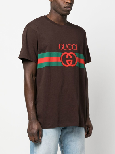 Shop Gucci Logo Cotton T-shirt In Brown
