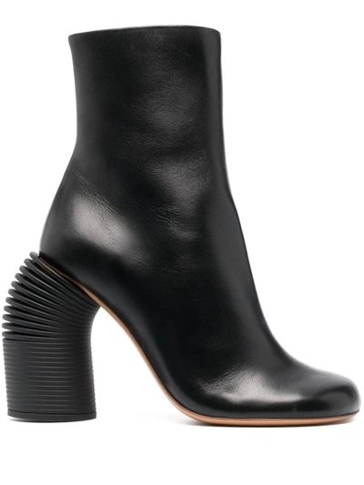 Shop Off-white Black Ankle Boot With Spring Heel In Nero