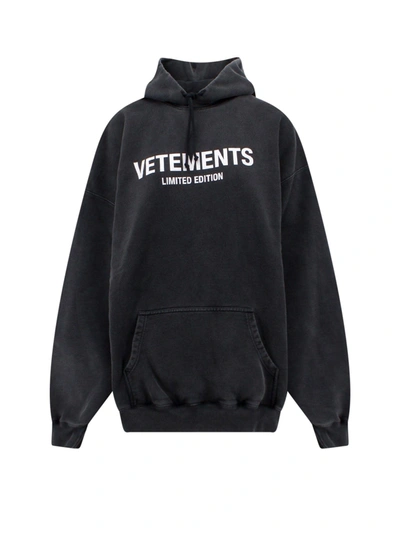 Shop Vetements Sweatshirt In Default Title