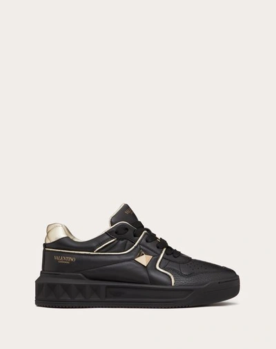 Shop Valentino Garavani One Stud Low-top Calfskin Sneaker Woman Black/platinum 41