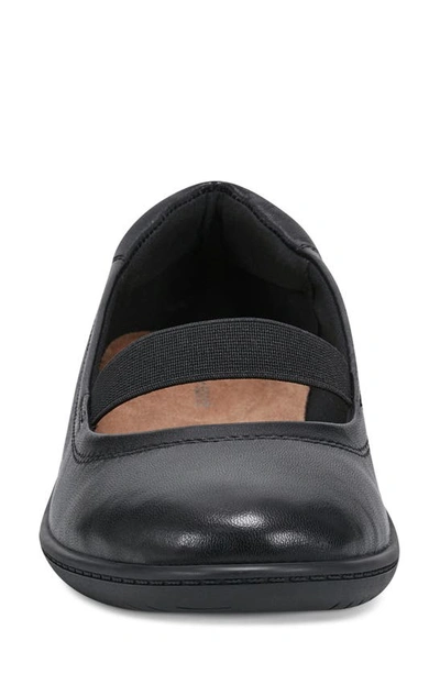 Easy Spirit Golden Ballet Flat In Black