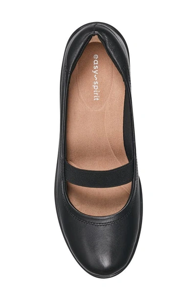 Easy Spirit Golden Ballet Flat In Black