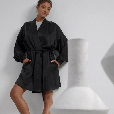 Shop Lunya Washable Silk Robe In Immersed Black