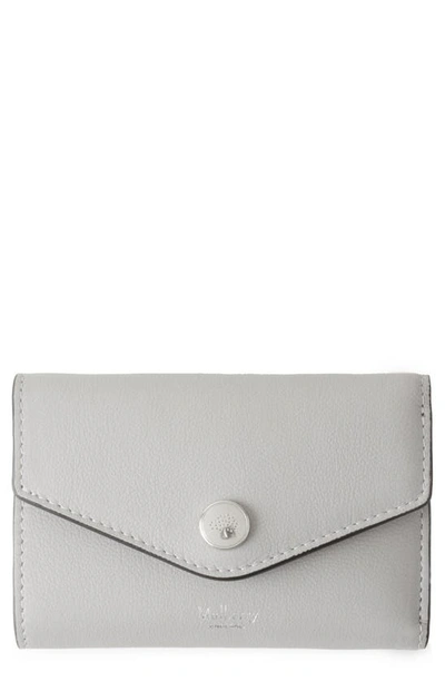 Shop Mulberry Bifold Leather Card Case In Pale Grey