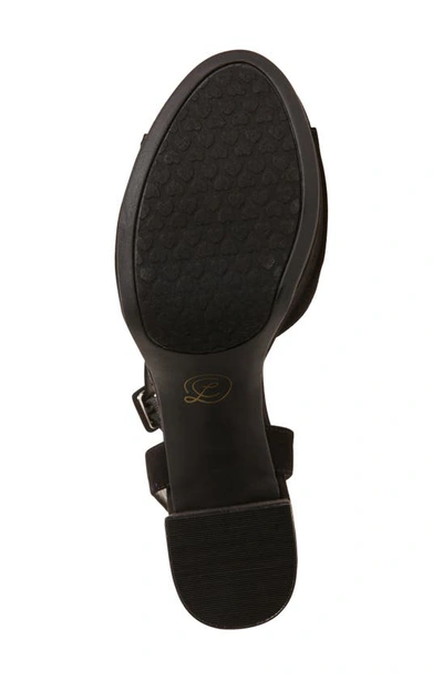 Chinese Laundry Theresa Platform Sandal In Black