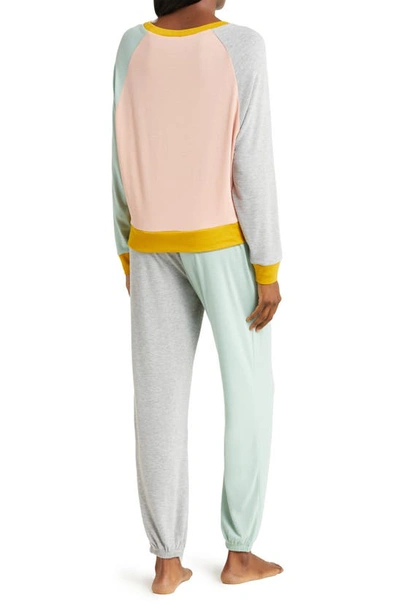 Honeydew Intimates Star Seeker Pajamas In Morganite Color Block