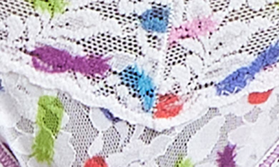 Hanky Panky Signature Lace Original Rise Printed Thong In Pineapple