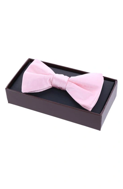 Trafalgar Sutton Solid Silk Bow Tie In Pink