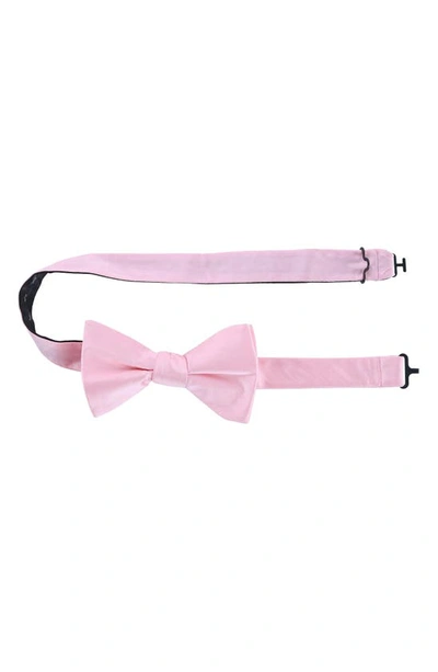 Trafalgar Sutton Solid Silk Bow Tie In Pink