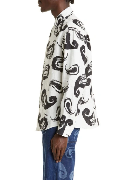 Shop Jacquemus La Chemise Simon Floral Print Linen Button-up Shirt In 1dh Print White/ Black Paisley