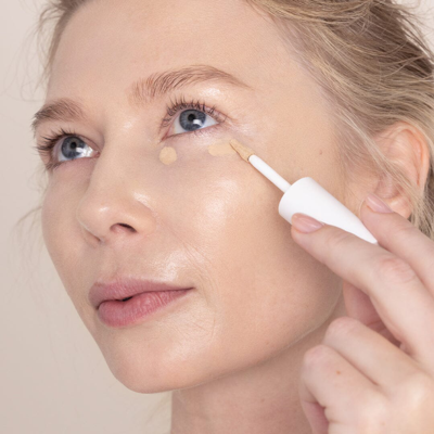 Iris & Romeo Best Skin Days Treatment Concealer