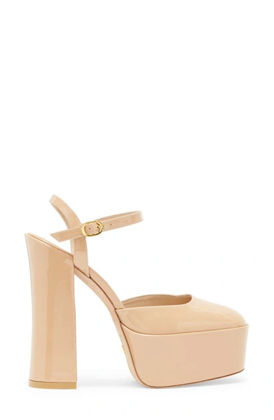 Stuart Weitzman Skyhigh 145 Platform Pump In Adobe