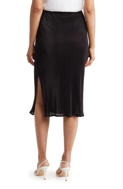 Renee C Plissé Pull-on Skirt In Black