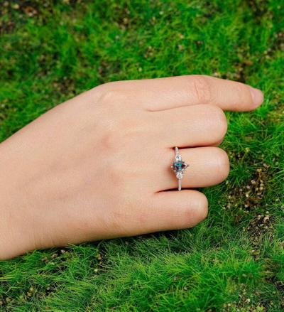 Pre-owned Handmade Pear Shaped Alexandrite Engagement Ring Vintage Women White Gold Engagement Ring In Blue