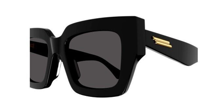 Pre-owned Bottega Veneta Bv1212s 001 Black/grey Square Women's Sunglasses In Gray