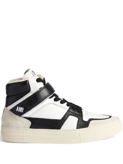 Shop Ami Alexandre Mattiussi Ami Paris Sneakers In Whiteblack