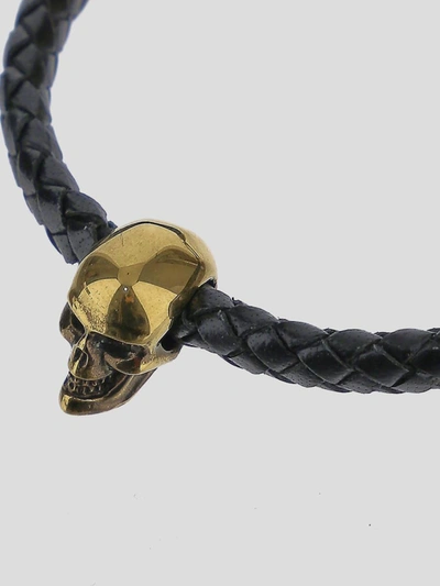 Shop Alexander Mcqueen Bijoux In <p> Bracelet In Black Braided Leather With Skull Charm