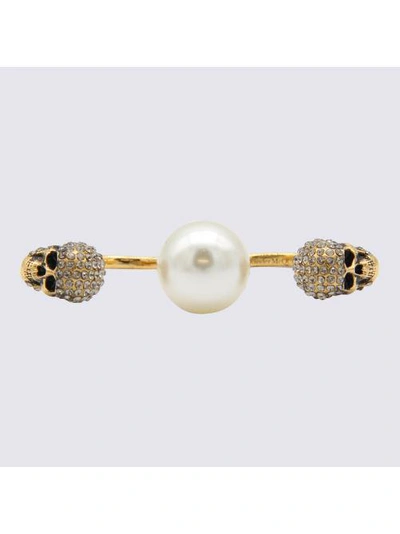 Shop Alexander Mcqueen Pearl And Brass Skull Double Ring In Ottone/perla