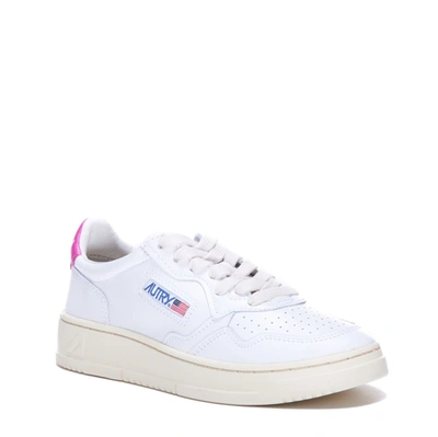 Shop Autry White And Bubble Pink Leather 01 Low Sneakers In Wht/bubble