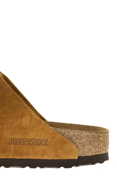 Birkenstock Buckle Detailed Slip-on Sandals In Mink