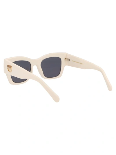 Shop Chiara Ferragni Sunglasses In Vk6ir Bianco