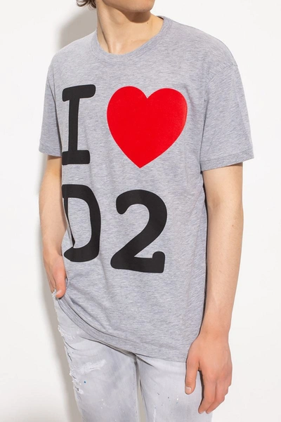 Shop Dsquared2 T-shirt In Gray