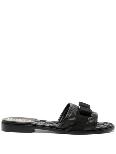 Shop Ferragamo Vara Leather Flat Sandals In Black