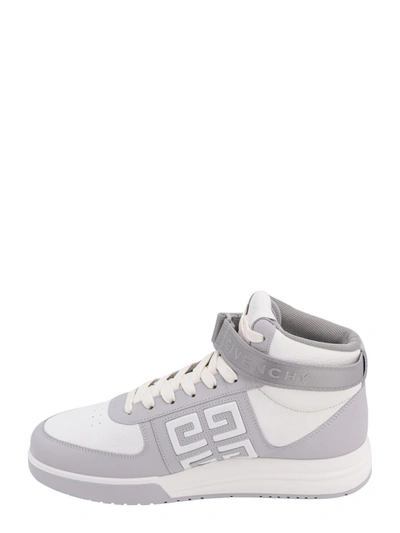 Shop Givenchy G4 In Grey