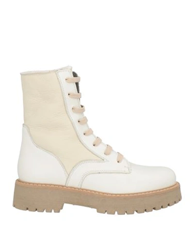 Shop Patrizia Bonfanti Woman Ankle Boots Ivory Size 8 Soft Leather In White