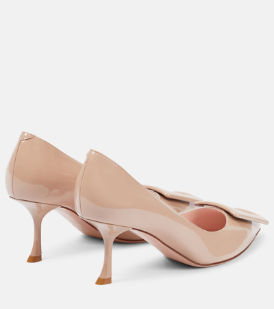 Roger Vivier Viv In The City 65 Pumps In Patent Leather In Beige