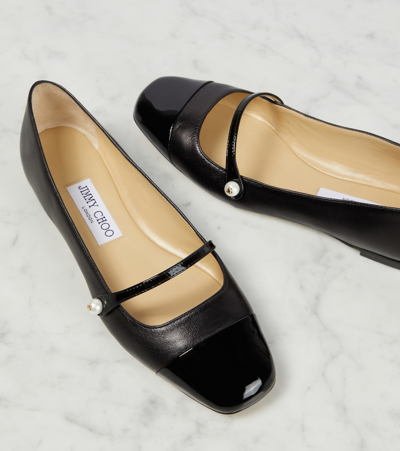 Jimmy Choo Elegant Ballerina Flat Shoes With Patent And Nappa Leather Detailing In Black