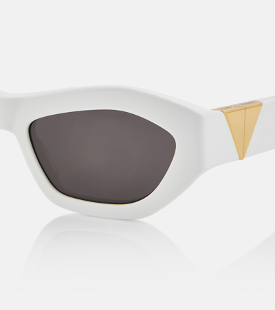 Bottega Veneta Hexagonal Angle Cat-eye Sunglasses In White