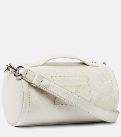 Shop Marc Jacobs The Duffle Leather Shoulder Bag In White
