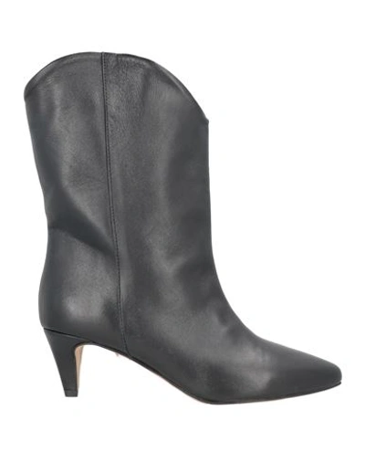 Shop Ranyé Woman Ankle Boots Black Size 6 Soft Leather