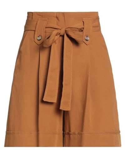 Shop White Wise Woman Shorts & Bermuda Shorts Camel Size 6 Viscose, Linen In Beige