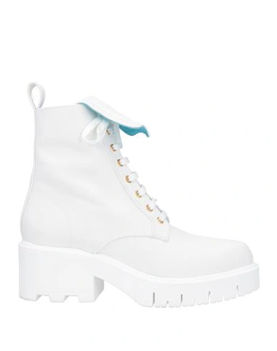 Shop Chiara Ferragni Woman Ankle Boots White Size 6 Textile Fibers