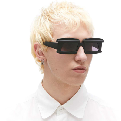 Kuboraum Sunglasses In Black