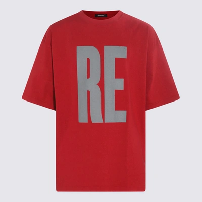 Shop Undercover Dark Red Cotton T-shirt In <p>dark Red Cotton T-shirt From  Featuring Short Sleeves, Round Neck, Regular Fit, Print A