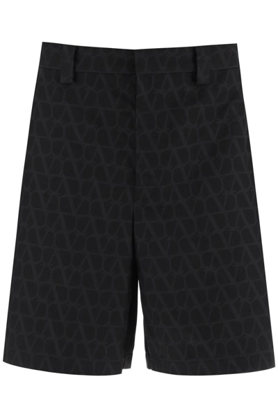 Shop Valentino Garavani Shorts With Toile Iconographe Motif In Black