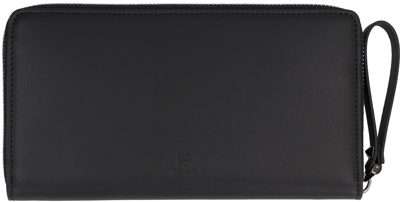 Shop Valentino Garavani - Logo Leather Wallet In Black