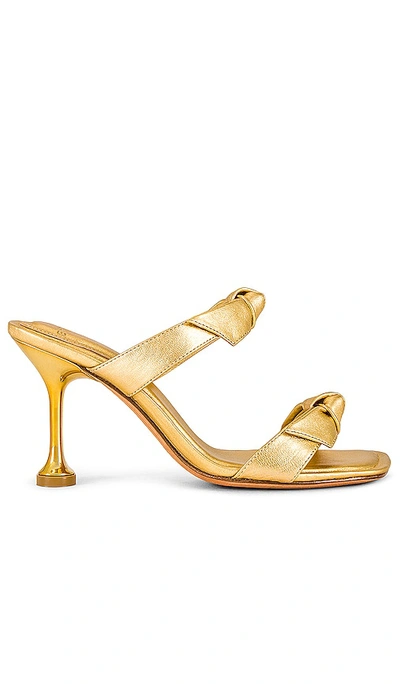 Shop Alexandre Birman Clarita Square Flare 85 In Oro